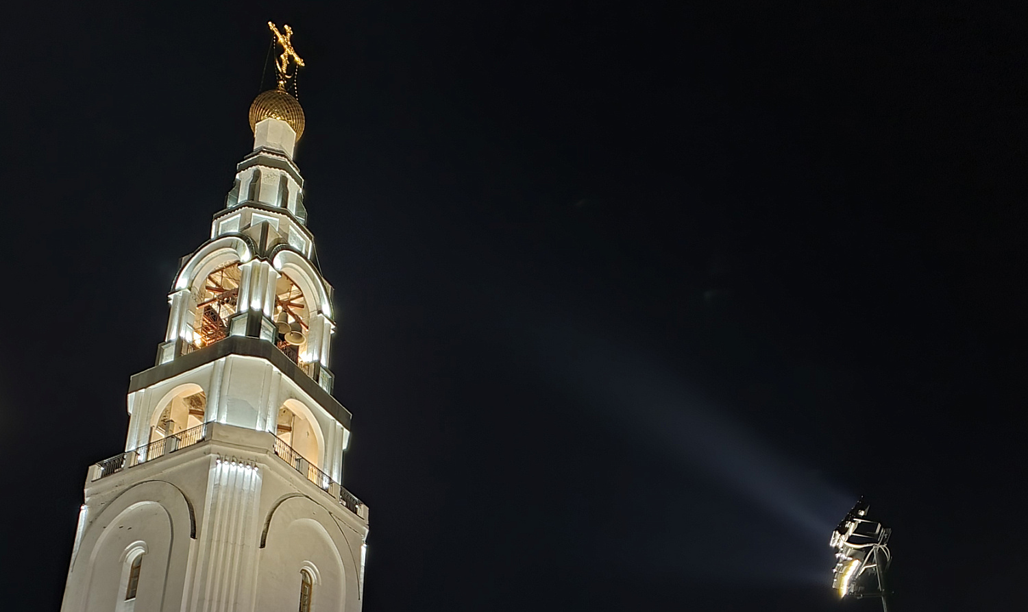 Храм Воскресения Христова город Ханты-Мансийск