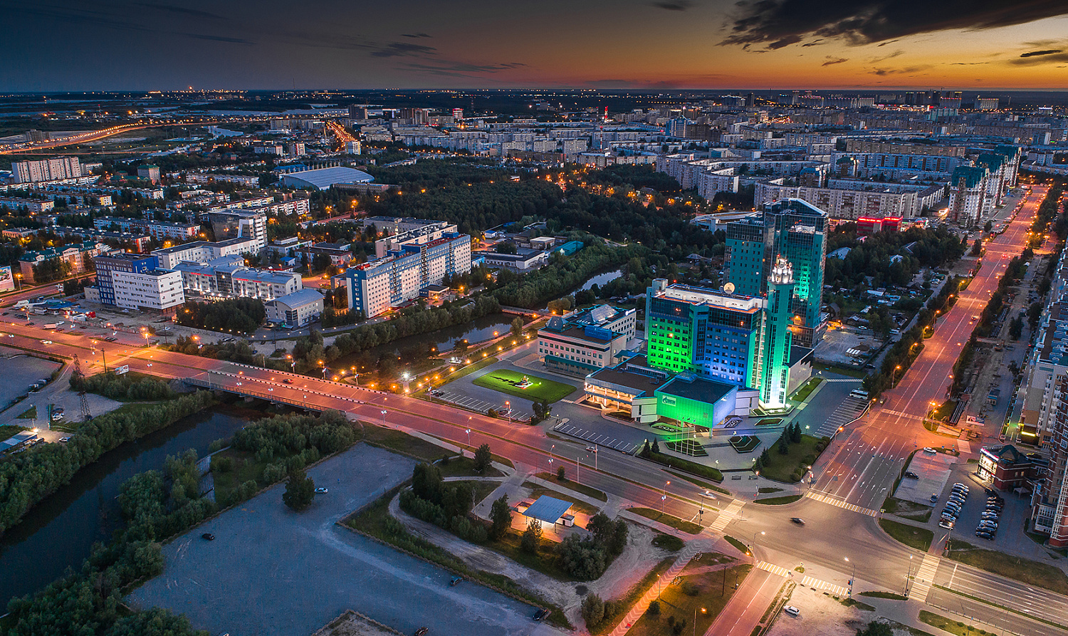 Офисное здание Газпром Трансгаз Сургут